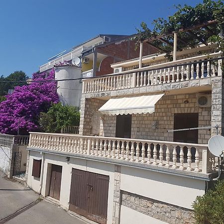 Apartments Grispolis Tivat Exterior foto